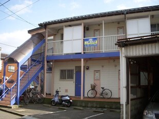 早川ハイツの物件外観写真